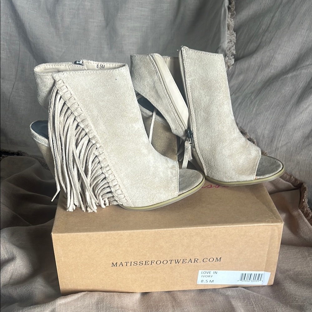 Matisse Cream Heeled Fringe Boots
